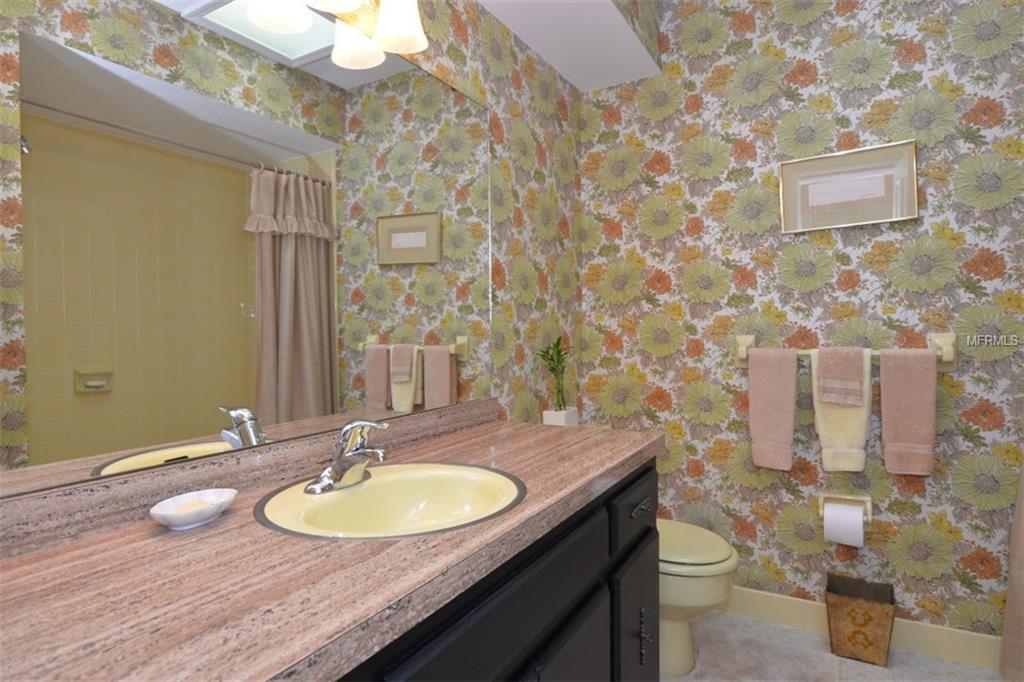 1110 ROLLINGWOOD TRAIL, MAITLAND, Florida 32751, 4 Bedrooms Bedrooms, 9 Rooms Rooms,2 BathroomsBathrooms,Residential,For sale,ROLLINGWOOD,O5558778