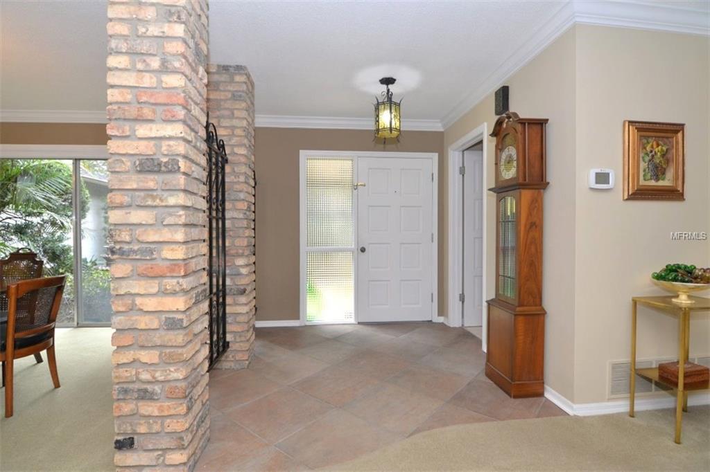 1110 ROLLINGWOOD TRAIL, MAITLAND, Florida 32751, 4 Bedrooms Bedrooms, 9 Rooms Rooms,2 BathroomsBathrooms,Residential,For sale,ROLLINGWOOD,O5558778