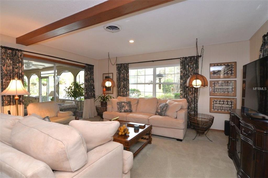 1110 ROLLINGWOOD TRAIL, MAITLAND, Florida 32751, 4 Bedrooms Bedrooms, 9 Rooms Rooms,2 BathroomsBathrooms,Residential,For sale,ROLLINGWOOD,O5558778