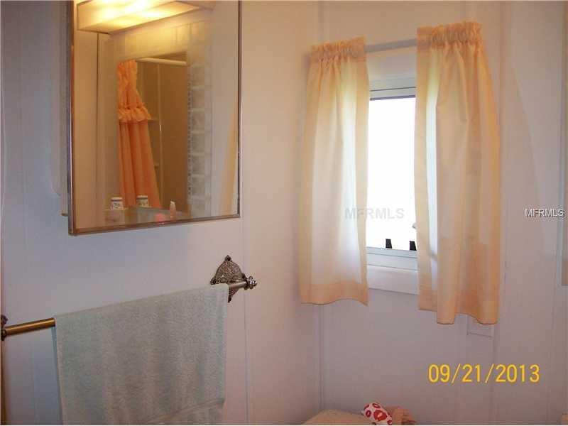 5711 HOLIDAY PARK BOULEVARD, NORTH PORT, Florida 34287, 2 Bedrooms Bedrooms, 5 Rooms Rooms,2 BathroomsBathrooms,Residential,For sale,HOLIDAY PARK,C7248680