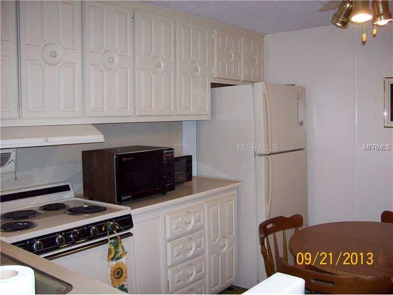 5711 HOLIDAY PARK BOULEVARD, NORTH PORT, Florida 34287, 2 Bedrooms Bedrooms, 5 Rooms Rooms,2 BathroomsBathrooms,Residential,For sale,HOLIDAY PARK,C7248680