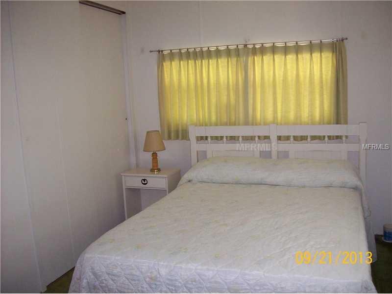 5711 HOLIDAY PARK BOULEVARD, NORTH PORT, Florida 34287, 2 Bedrooms Bedrooms, 5 Rooms Rooms,2 BathroomsBathrooms,Residential,For sale,HOLIDAY PARK,C7248680