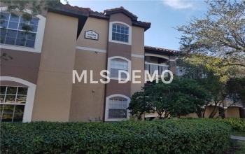 14036 FAIRWAY ISLAND DRIVE, ORLANDO, Florida 32837, 2 Bedrooms Bedrooms, 4 Rooms Rooms,2 BathroomsBathrooms,Residential,For sale,FAIRWAY ISLAND,S4856865