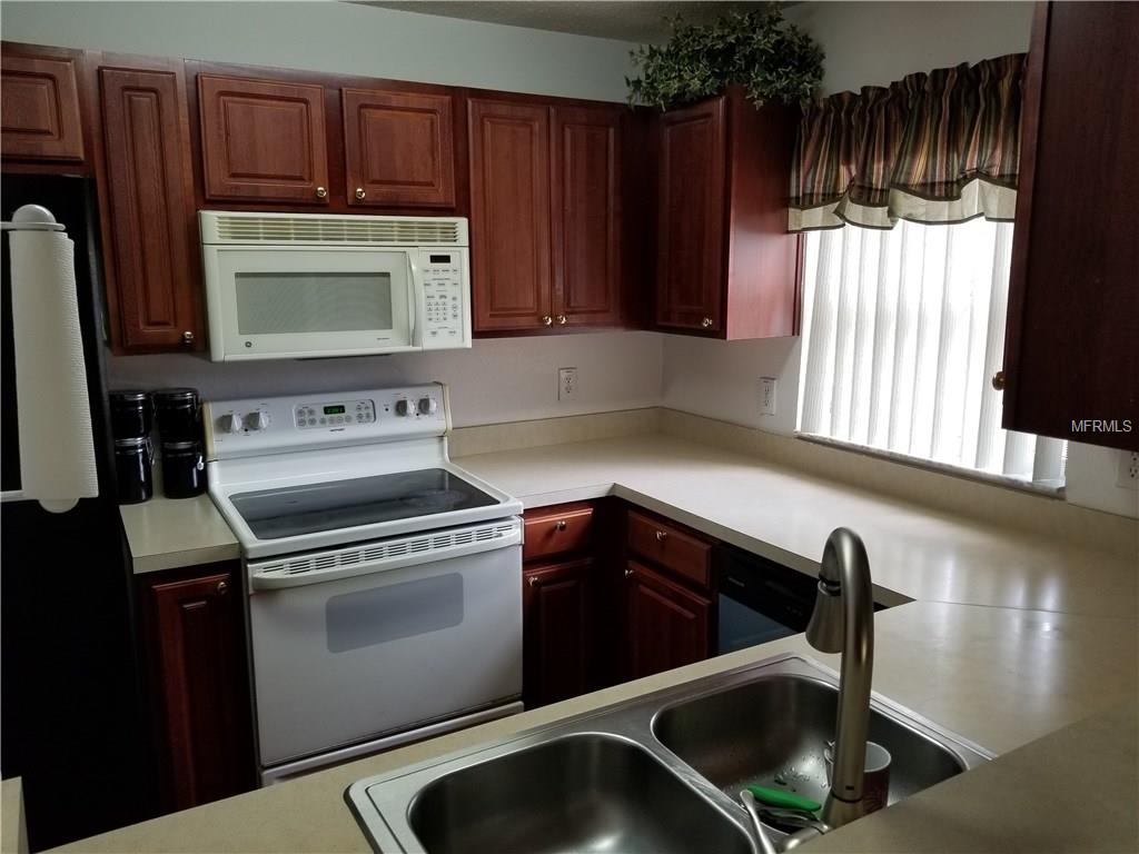131 LAUREL RIDGE AVE, OCOEE, Florida 34761, 3 Bedrooms Bedrooms, 7 Rooms Rooms,2 BathroomsBathrooms,Residential,For sale,LAUREL RIDGE AVE,O5561588