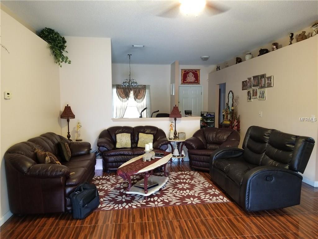 131 LAUREL RIDGE AVE, OCOEE, Florida 34761, 3 Bedrooms Bedrooms, 7 Rooms Rooms,2 BathroomsBathrooms,Residential,For sale,LAUREL RIDGE AVE,O5561588