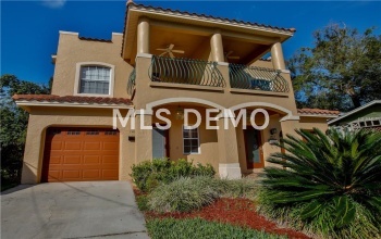 1401 CATHERINE STREET, ORLANDO, Florida 32801, 3 Bedrooms Bedrooms, 5 Rooms Rooms,2 BathroomsBathrooms,Residential,For sale,CATHERINE,O5561935