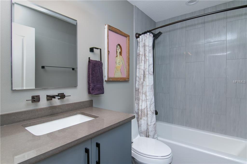 815 E PINE STREET, ORLANDO, Florida 32801, 4 Bedrooms Bedrooms, 8 Rooms Rooms,3 BathroomsBathrooms,Residential,For sale,PINE,O5511716