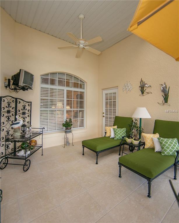 645 CUNNINGHAM DRIVE, DAVENPORT, Florida 33837, 3 Bedrooms Bedrooms, 10 Rooms Rooms,2 BathroomsBathrooms,Residential,For sale,CUNNINGHAM,S4850005