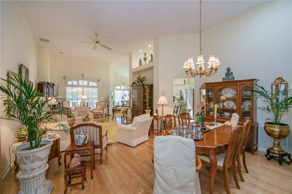 645 CUNNINGHAM DRIVE, DAVENPORT, Florida 33837, 3 Bedrooms Bedrooms, 10 Rooms Rooms,2 BathroomsBathrooms,Residential,For sale,CUNNINGHAM,S4850005