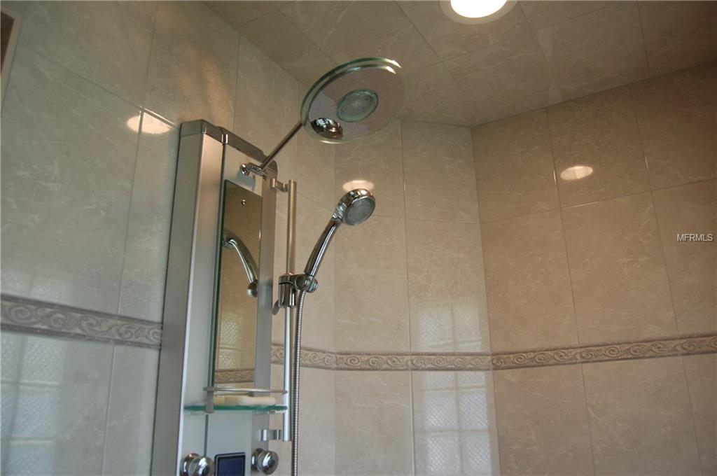 2089 PONCE DE LEON BOULEVARD, NORTH PORT, Florida 34291, 3 Bedrooms Bedrooms, 9 Rooms Rooms,2 BathroomsBathrooms,Residential,For sale,PONCE DE LEON,C7243490