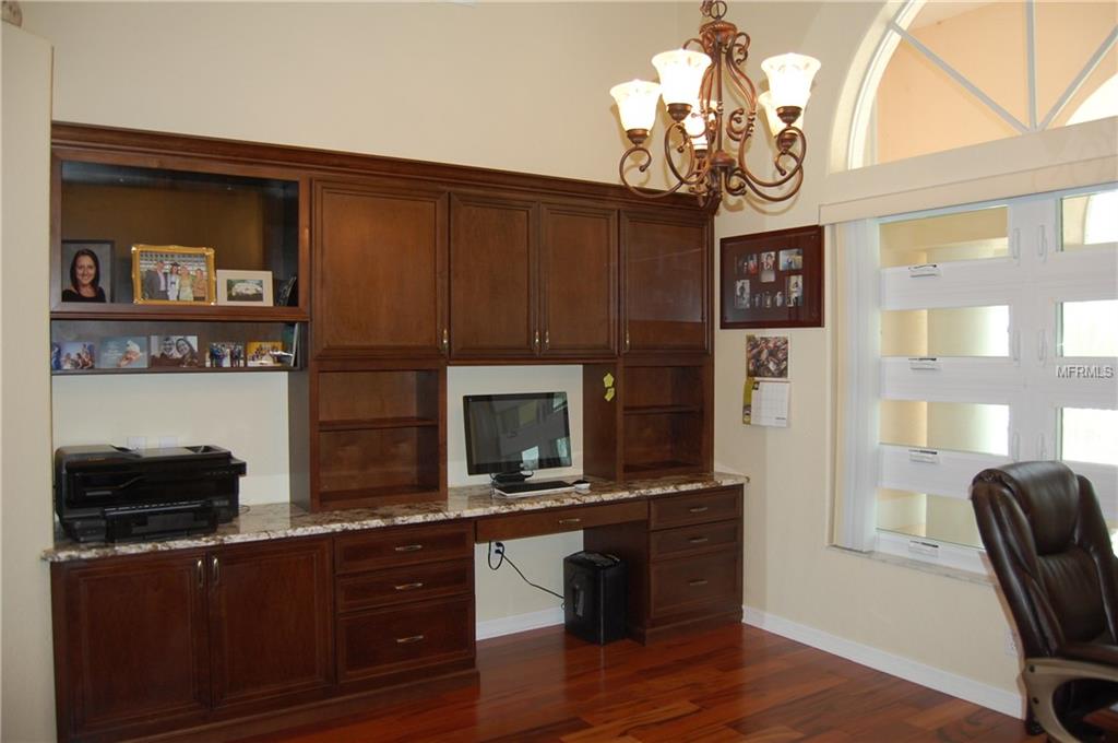 2089 PONCE DE LEON BOULEVARD, NORTH PORT, Florida 34291, 3 Bedrooms Bedrooms, 9 Rooms Rooms,2 BathroomsBathrooms,Residential,For sale,PONCE DE LEON,C7243490