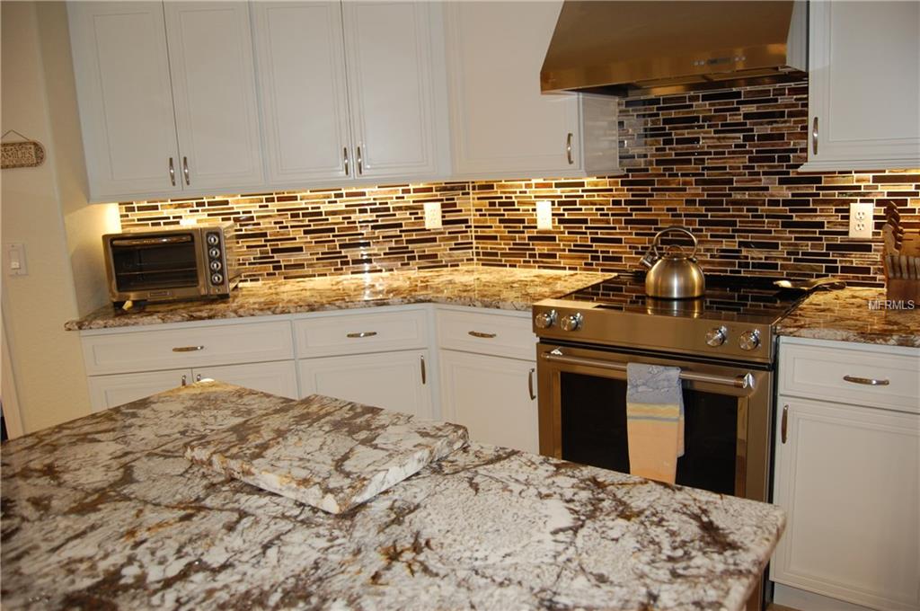 2089 PONCE DE LEON BOULEVARD, NORTH PORT, Florida 34291, 3 Bedrooms Bedrooms, 9 Rooms Rooms,2 BathroomsBathrooms,Residential,For sale,PONCE DE LEON,C7243490