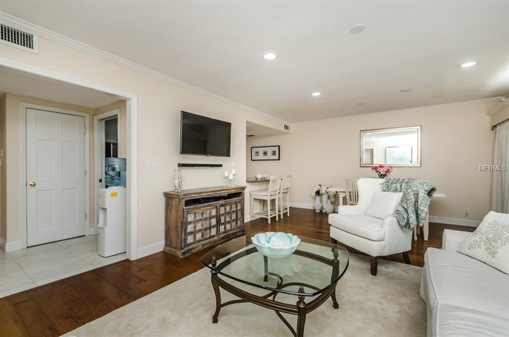 36750 US HIGHWAY 19 N, PALM HARBOR, Florida 34684, 2 Bedrooms Bedrooms, 4 Rooms Rooms,2 BathroomsBathrooms,Residential,For sale,US HIGHWAY 19,U7843206