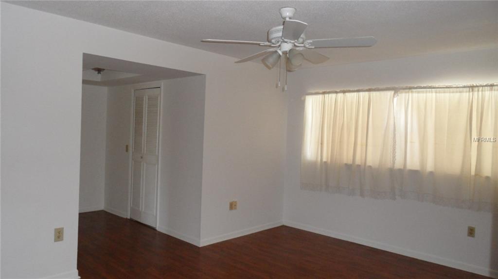 1935 HEWETT LANE, MAITLAND, Florida 32751, 3 Bedrooms Bedrooms, 9 Rooms Rooms,2 BathroomsBathrooms,Residential,For sale,HEWETT,O5557938