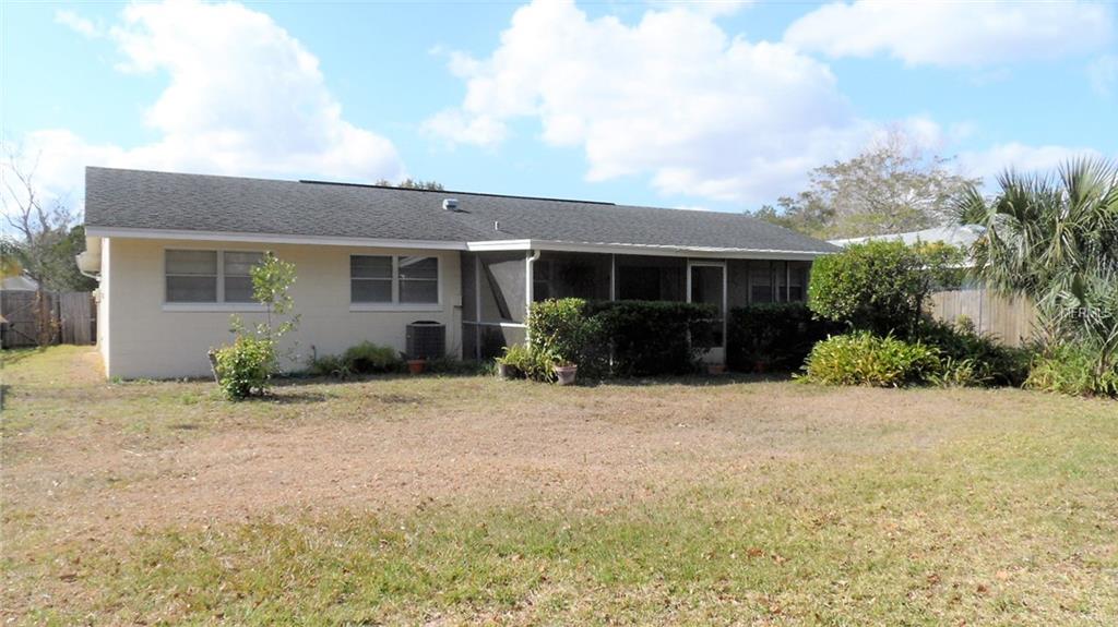 1935 HEWETT LANE, MAITLAND, Florida 32751, 3 Bedrooms Bedrooms, 9 Rooms Rooms,2 BathroomsBathrooms,Residential,For sale,HEWETT,O5557938