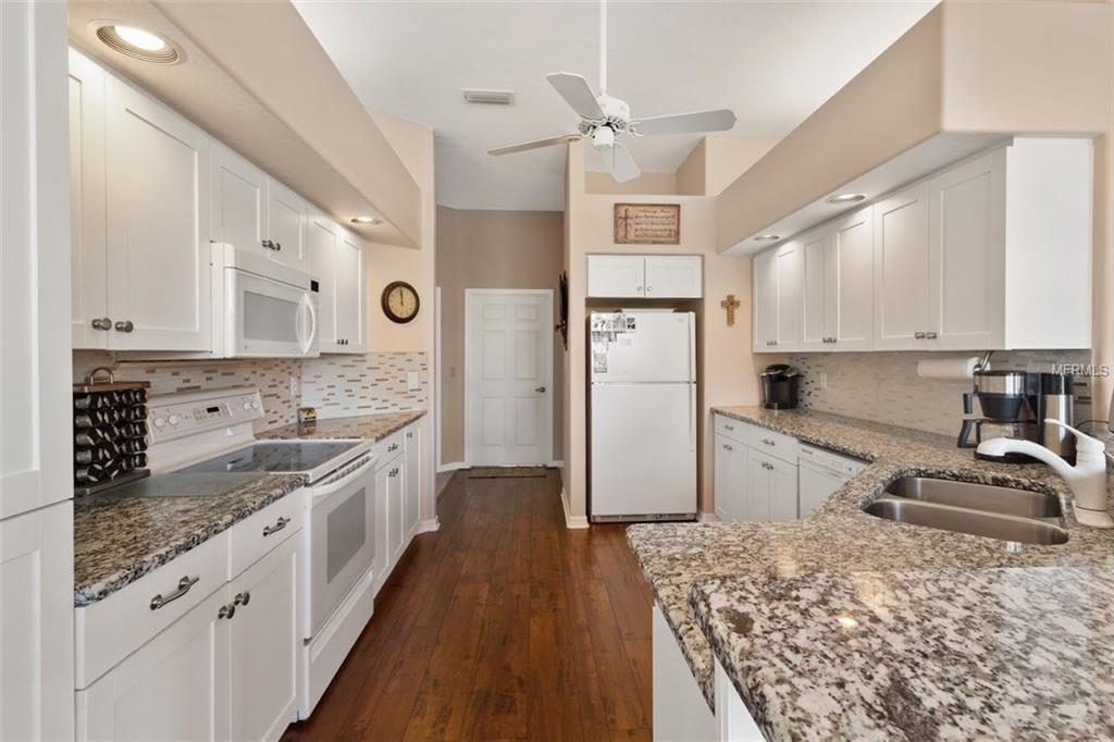 4457 PRO AM AVENUE E, BRADENTON, Florida 34203, 3 Bedrooms Bedrooms, 8 Rooms Rooms,2 BathroomsBathrooms,Residential,For sale,PRO AM,A4208518