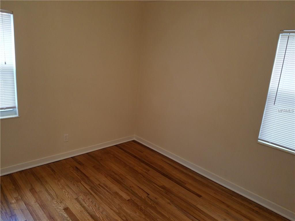 1249 TYRONE BOULEVARD N, ST PETERSBURG, Florida 33710, 2 Bedrooms Bedrooms, 5 Rooms Rooms,1 BathroomBathrooms,Residential,For sale,TYRONE,U7846416