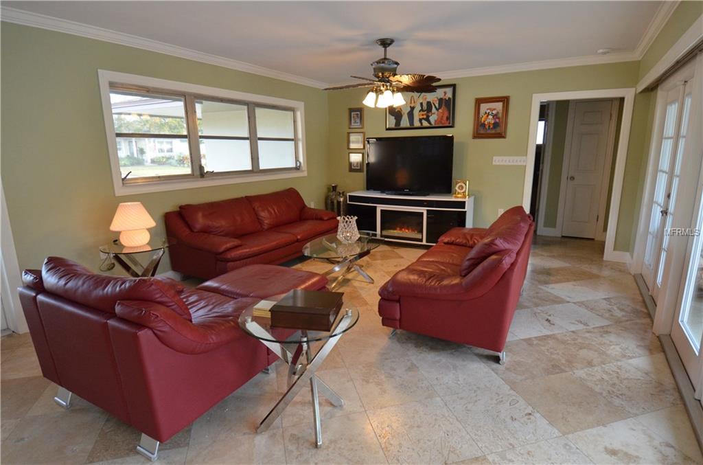 9874 49TH AVENUE N, ST PETERSBURG, Florida 33708, 3 Bedrooms Bedrooms, 5 Rooms Rooms,2 BathroomsBathrooms,Residential,For sale,49TH,U7847375
