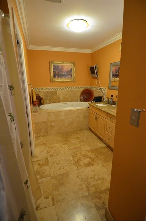 9874 49TH AVENUE N, ST PETERSBURG, Florida 33708, 3 Bedrooms Bedrooms, 5 Rooms Rooms,2 BathroomsBathrooms,Residential,For sale,49TH,U7847375