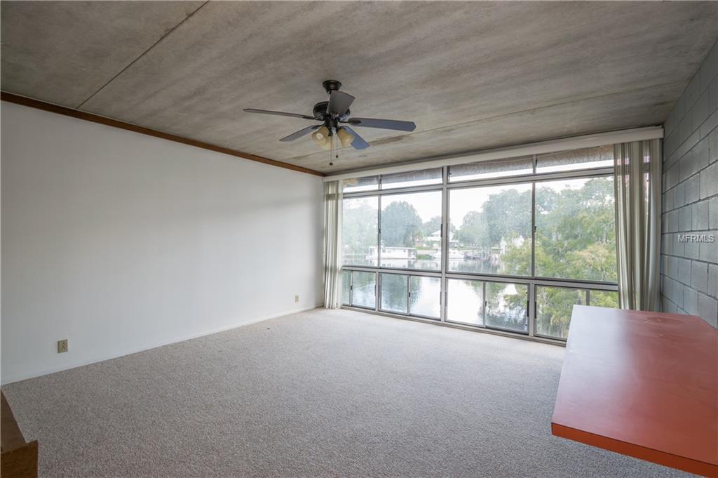 160 LAKEVIEW DRIVE, HAINES CITY, Florida 33844, 3 Bedrooms Bedrooms, 7 Rooms Rooms,2 BathroomsBathrooms,Residential,For sale,LAKEVIEW,P4716806