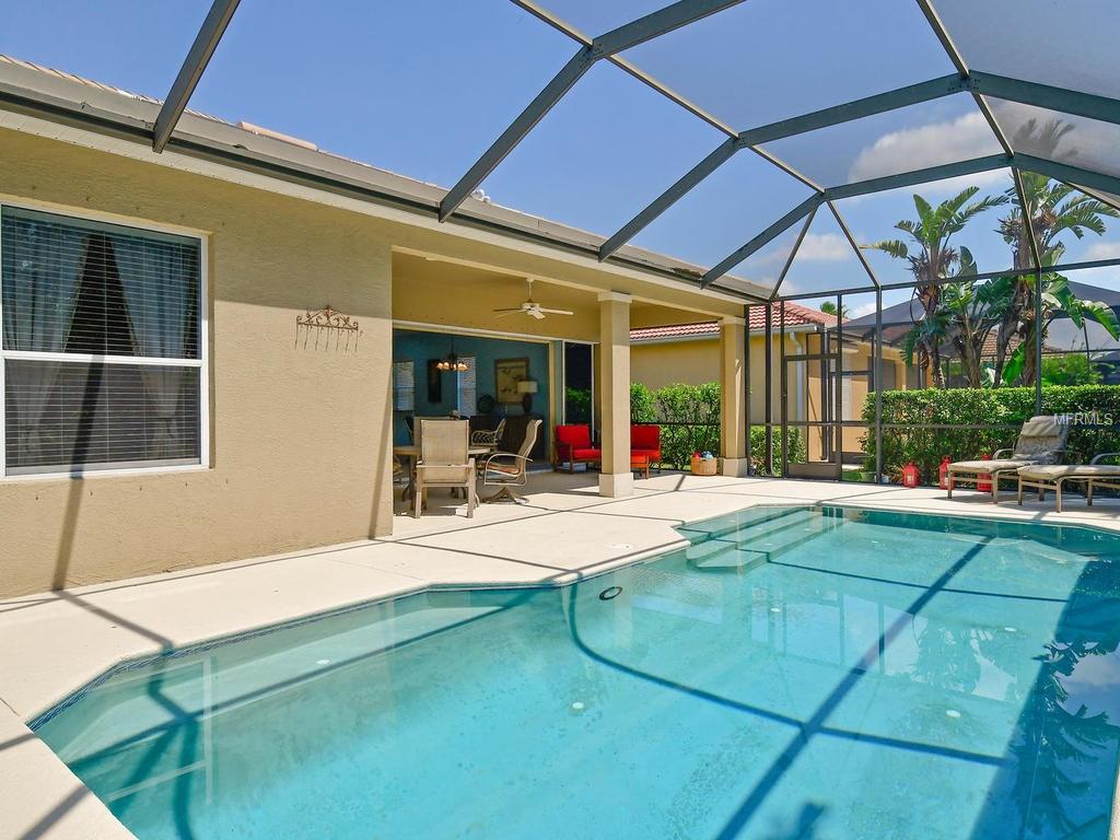 9806 PORTSIDE TERRACE, BRADENTON, Florida 34212, 2 Bedrooms Bedrooms, 6 Rooms Rooms,2 BathroomsBathrooms,Residential,For sale,PORTSIDE,A4196545