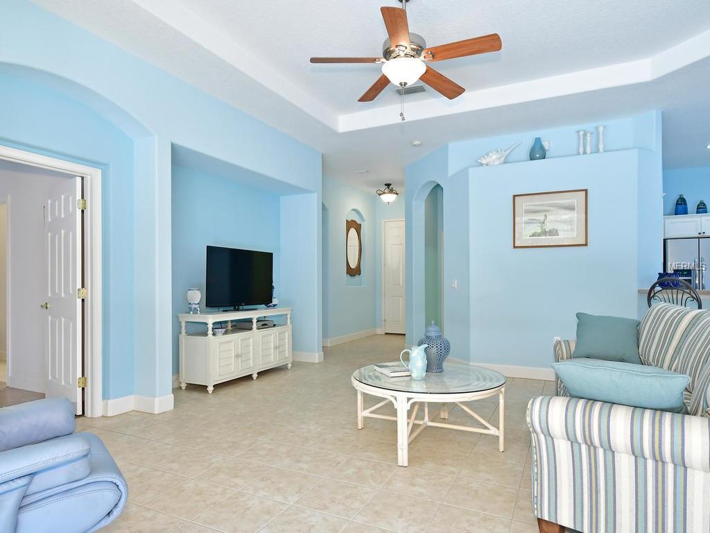 9806 PORTSIDE TERRACE, BRADENTON, Florida 34212, 2 Bedrooms Bedrooms, 6 Rooms Rooms,2 BathroomsBathrooms,Residential,For sale,PORTSIDE,A4196545