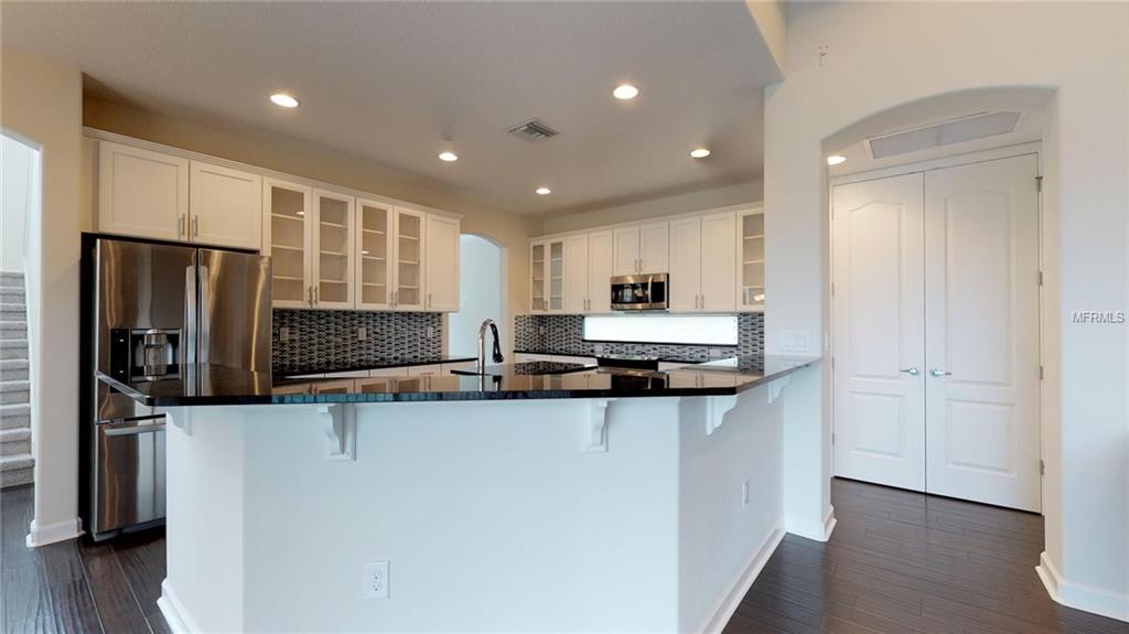 2605 HERITAGE GREEN AVENUE, DAVENPORT, Florida 33837, 5 Bedrooms Bedrooms, 10 Rooms Rooms,3 BathroomsBathrooms,Residential,For sale,HERITAGE GREEN,O5549788