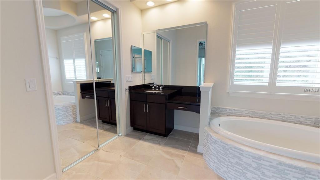 2605 HERITAGE GREEN AVENUE, DAVENPORT, Florida 33837, 5 Bedrooms Bedrooms, 10 Rooms Rooms,3 BathroomsBathrooms,Residential,For sale,HERITAGE GREEN,O5549788