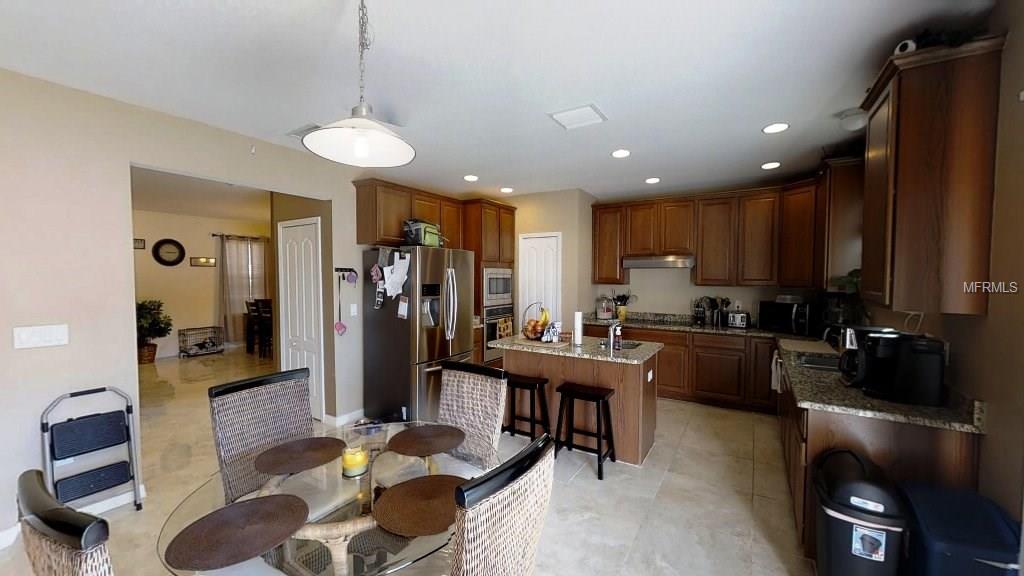 121 JAMES CIRCLE, LAKE ALFRED, Florida 33850, 6 Bedrooms Bedrooms, 10 Rooms Rooms,3 BathroomsBathrooms,Residential,For sale,JAMES,O5551735