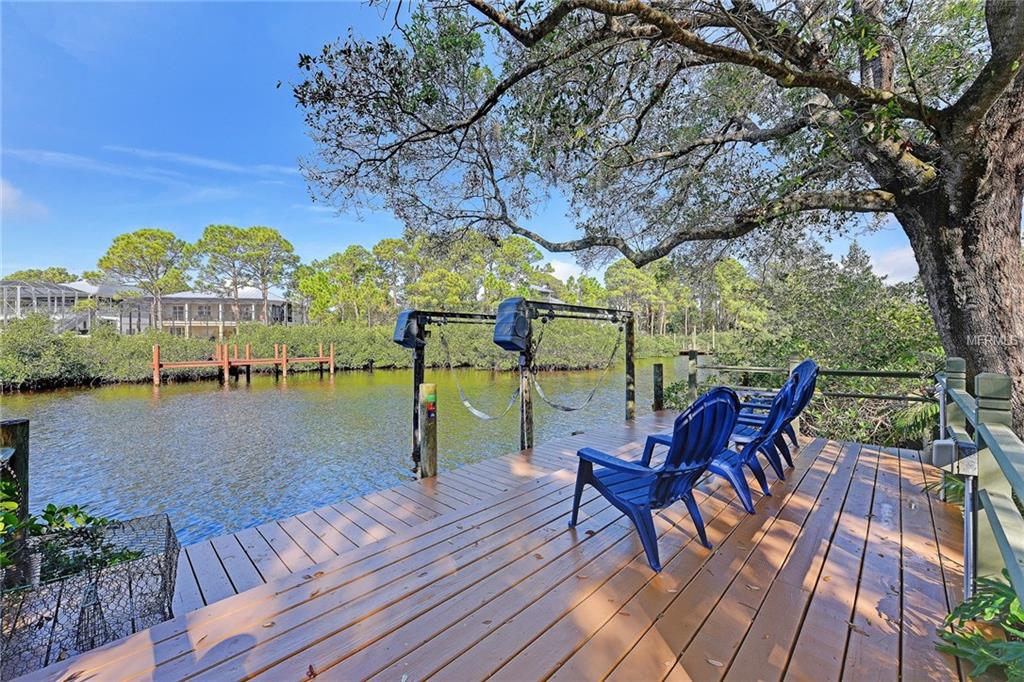 7201 WATERS WAY, ENGLEWOOD, Florida 34224, 3 Bedrooms Bedrooms, 10 Rooms Rooms,2 BathroomsBathrooms,Residential,For sale,WATERS,D5922056