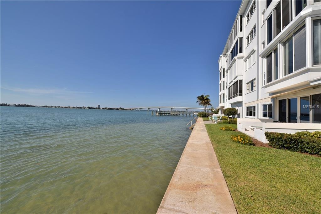 400 GOLDEN GATE POINT, SARASOTA, Florida 34236, 2 Bedrooms Bedrooms, 5 Rooms Rooms,2 BathroomsBathrooms,Residential,For sale,GOLDEN GATE,A4205992