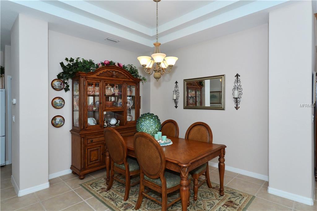 6968 TALON BAY DRIVE, NORTH PORT, Florida 34287, 2 Bedrooms Bedrooms, 8 Rooms Rooms,2 BathroomsBathrooms,Residential,For sale,TALON BAY,N5915845