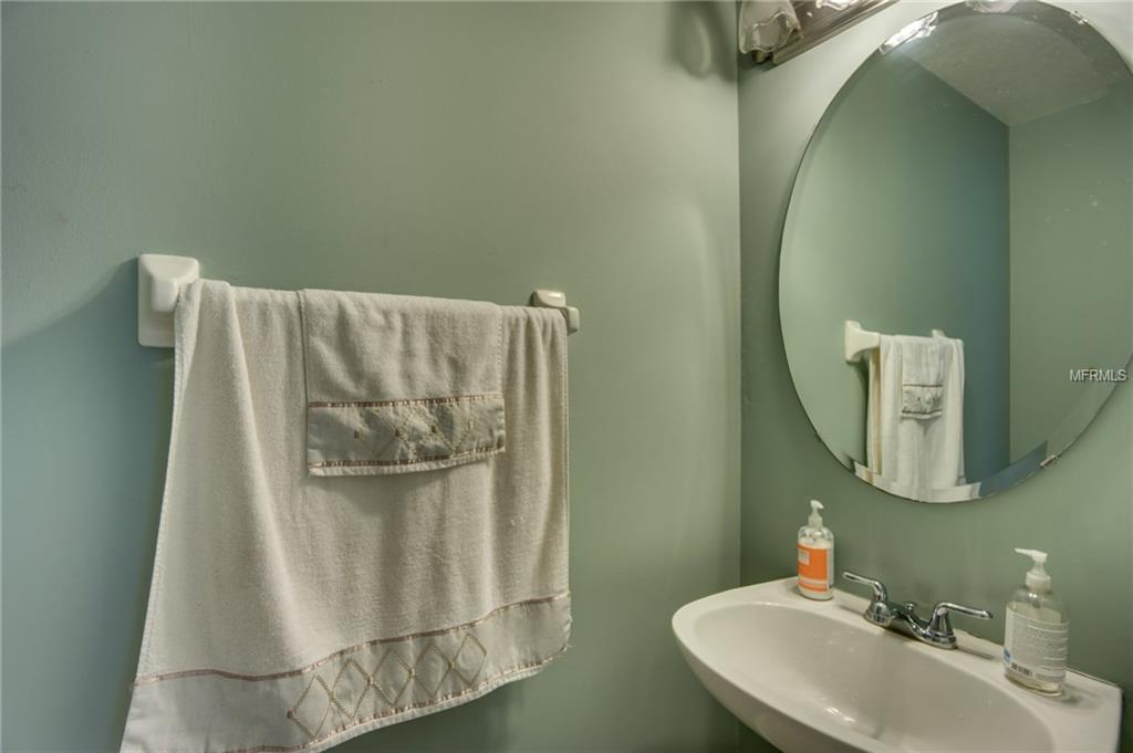 2620 HOFFMAN DRIVE, ORLANDO, Florida 32837, 4 Bedrooms Bedrooms, 10 Rooms Rooms,2 BathroomsBathrooms,Residential,For sale,HOFFMAN,O5557943