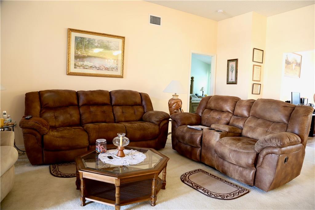 1217 WOLFORD DRIVE, TRINITY, Florida 34655, 2 Bedrooms Bedrooms, 6 Rooms Rooms,2 BathroomsBathrooms,Residential,For sale,WOLFORD,W7637333