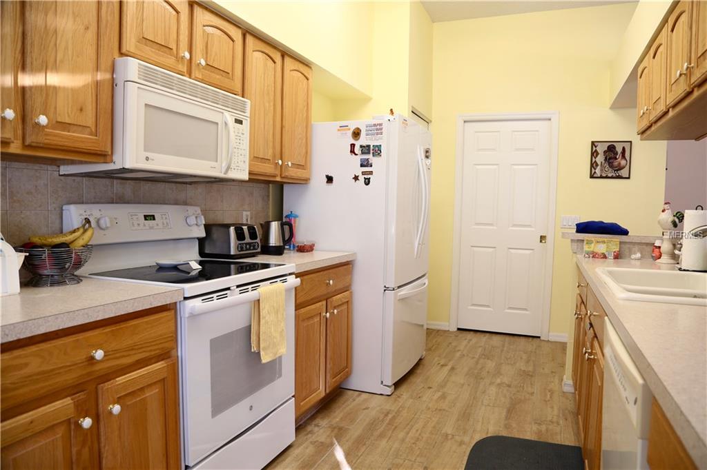 1217 WOLFORD DRIVE, TRINITY, Florida 34655, 2 Bedrooms Bedrooms, 6 Rooms Rooms,2 BathroomsBathrooms,Residential,For sale,WOLFORD,W7637333