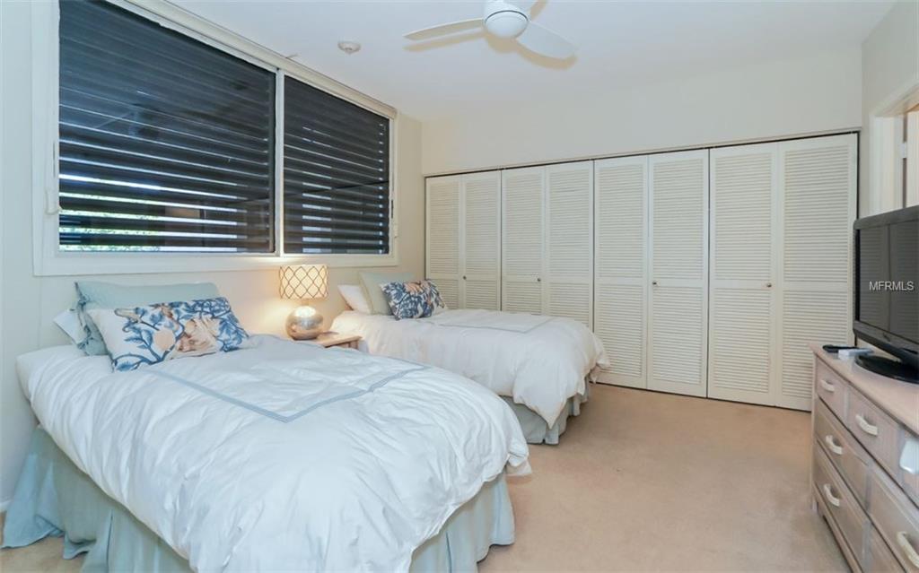 1115 GULF OF MEXICO DRIVE, LONGBOAT KEY, Florida 34228, 2 Bedrooms Bedrooms, 4 Rooms Rooms,2 BathroomsBathrooms,Residential,For sale,GULF OF MEXICO,A4208520