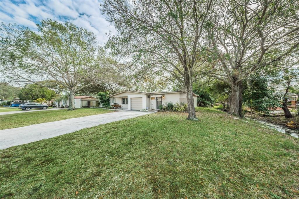 3402 FLORAL DRIVE, LARGO, Florida 33771, 4 Bedrooms Bedrooms, 6 Rooms Rooms,3 BathroomsBathrooms,Residential,For sale,FLORAL,U7847376
