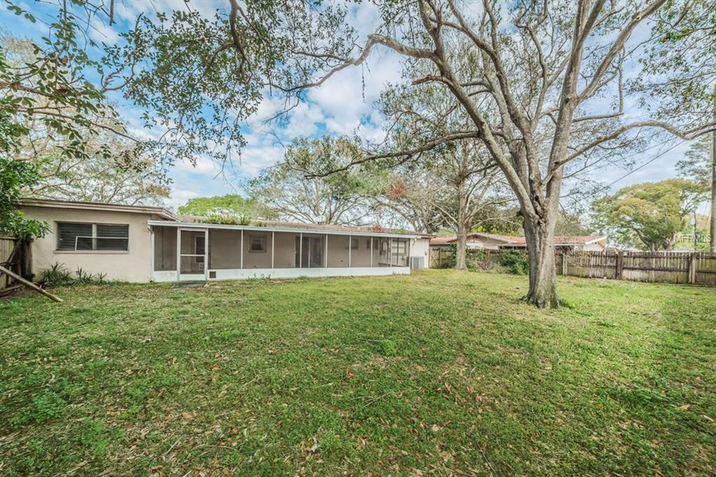 3402 FLORAL DRIVE, LARGO, Florida 33771, 4 Bedrooms Bedrooms, 6 Rooms Rooms,3 BathroomsBathrooms,Residential,For sale,FLORAL,U7847376