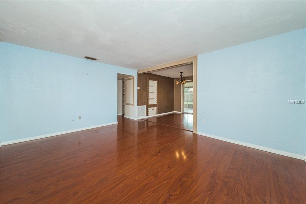 3402 FLORAL DRIVE, LARGO, Florida 33771, 4 Bedrooms Bedrooms, 6 Rooms Rooms,3 BathroomsBathrooms,Residential,For sale,FLORAL,U7847376