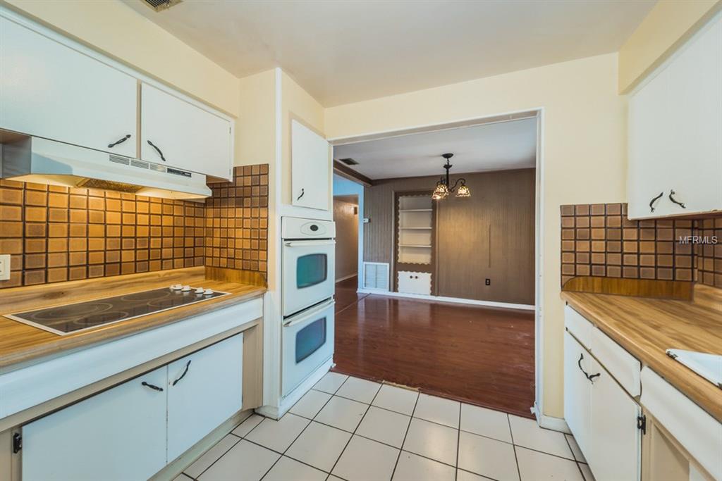 3402 FLORAL DRIVE, LARGO, Florida 33771, 4 Bedrooms Bedrooms, 6 Rooms Rooms,3 BathroomsBathrooms,Residential,For sale,FLORAL,U7847376