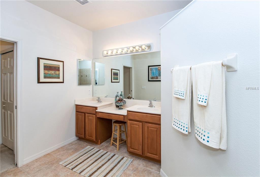 1442 MASENO DRIVE, VENICE, Florida 34292, 3 Bedrooms Bedrooms, 5 Rooms Rooms,2 BathroomsBathrooms,Residential,For sale,MASENO,A4186918