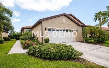 1442 MASENO DRIVE, VENICE, Florida 34292, 3 Bedrooms Bedrooms, 5 Rooms Rooms,2 BathroomsBathrooms,Residential,For sale,MASENO,A4186918