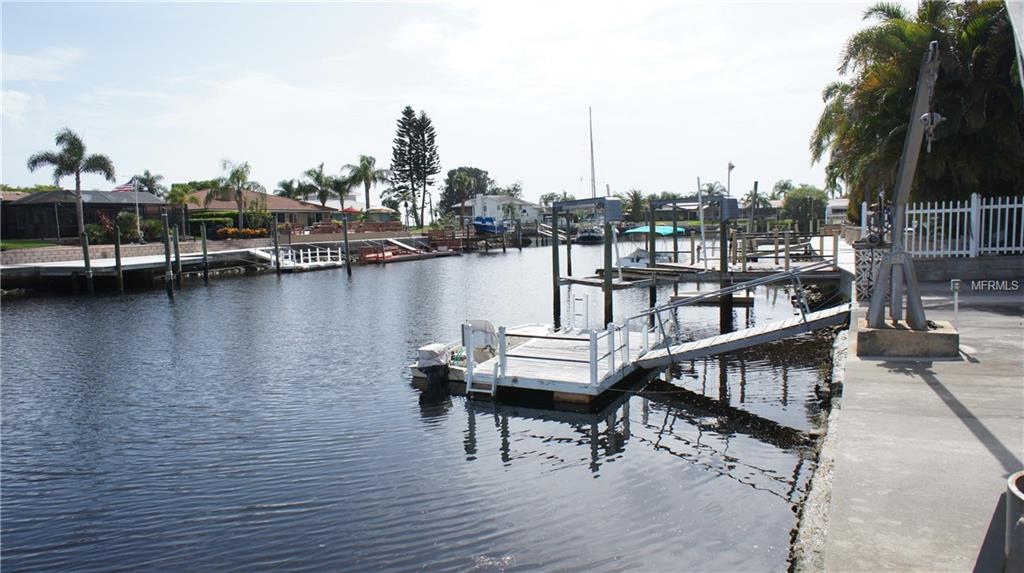 5052 ENSIGN LOOP, NEW PORT RICHEY, Florida 34652, 3 Bedrooms Bedrooms, 7 Rooms Rooms,2 BathroomsBathrooms,Residential,For sale,ENSIGN LOOP,U7837250