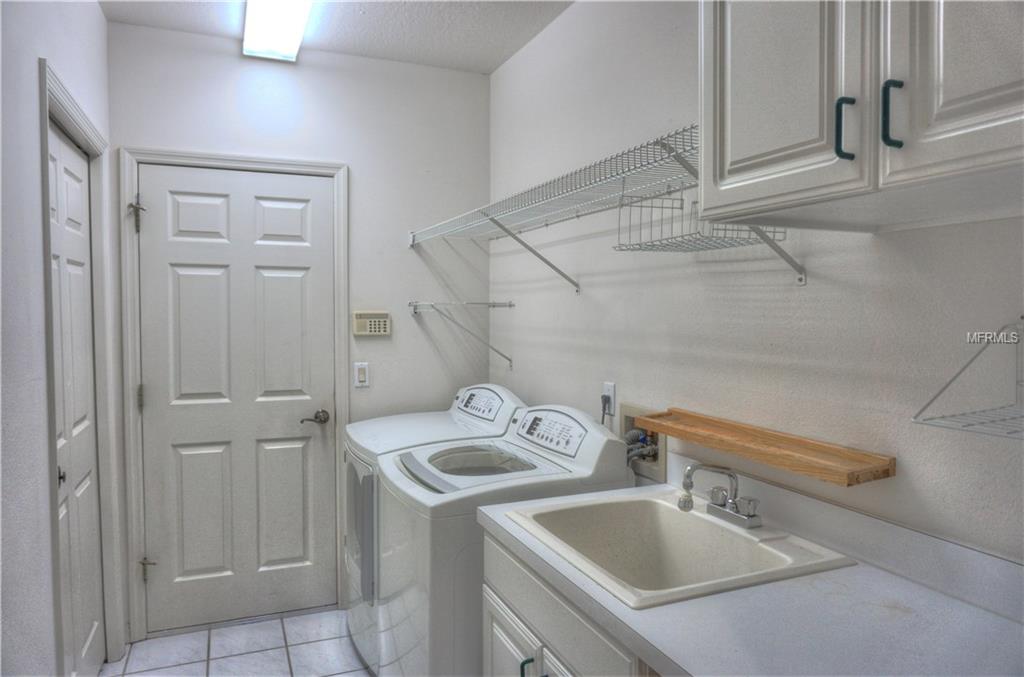 1265 RESERVE DRIVE, VENICE, Florida 34285, 3 Bedrooms Bedrooms, 8 Rooms Rooms,3 BathroomsBathrooms,Residential,For sale,RESERVE,N5915125