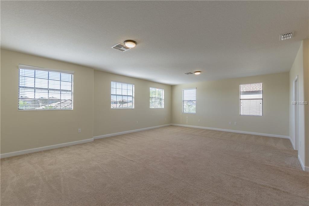 1428 DEUCE CIRCLE, DAVENPORT, Florida 33896, 4 Bedrooms Bedrooms, 7 Rooms Rooms,4 BathroomsBathrooms,Residential,For sale,DEUCE,O5554877