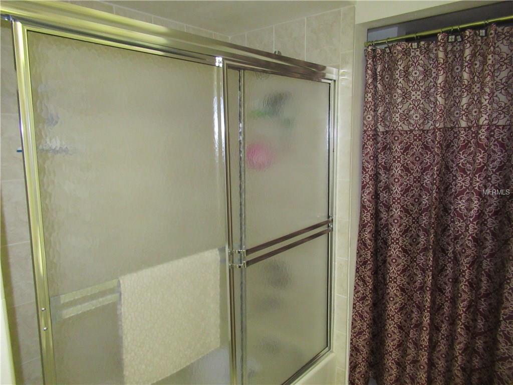 1239 S MARTIN LUTHER KING JR AVENUE, CLEARWATER, Florida 33756, 2 Bedrooms Bedrooms, 5 Rooms Rooms,2 BathroomsBathrooms,Residential,For sale,MARTIN LUTHER KING JR,U7844603