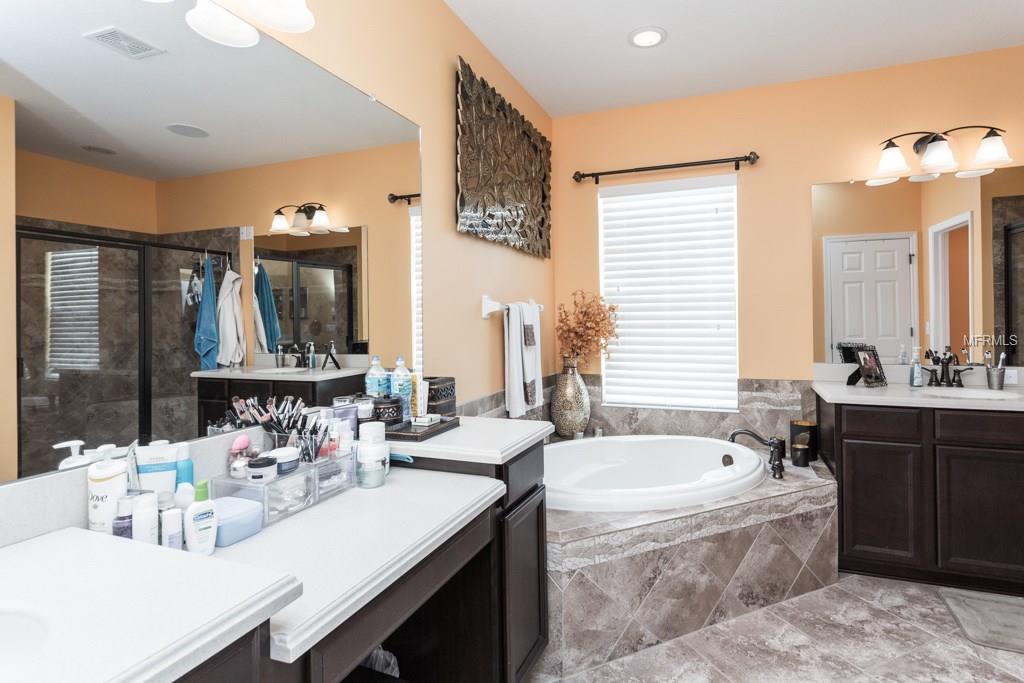 6124 CLIFF HOUSE LANE, RIVERVIEW, Florida 33578, 3 Bedrooms Bedrooms, 7 Rooms Rooms,2 BathroomsBathrooms,Residential,For sale,CLIFF HOUSE,T2926034