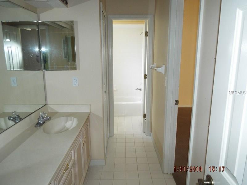 1503 N GREENLEAF COURT, WINTER SPRINGS, Florida 32708, 4 Bedrooms Bedrooms, 7 Rooms Rooms,3 BathroomsBathrooms,Residential,For sale,GREENLEAF,O5560025