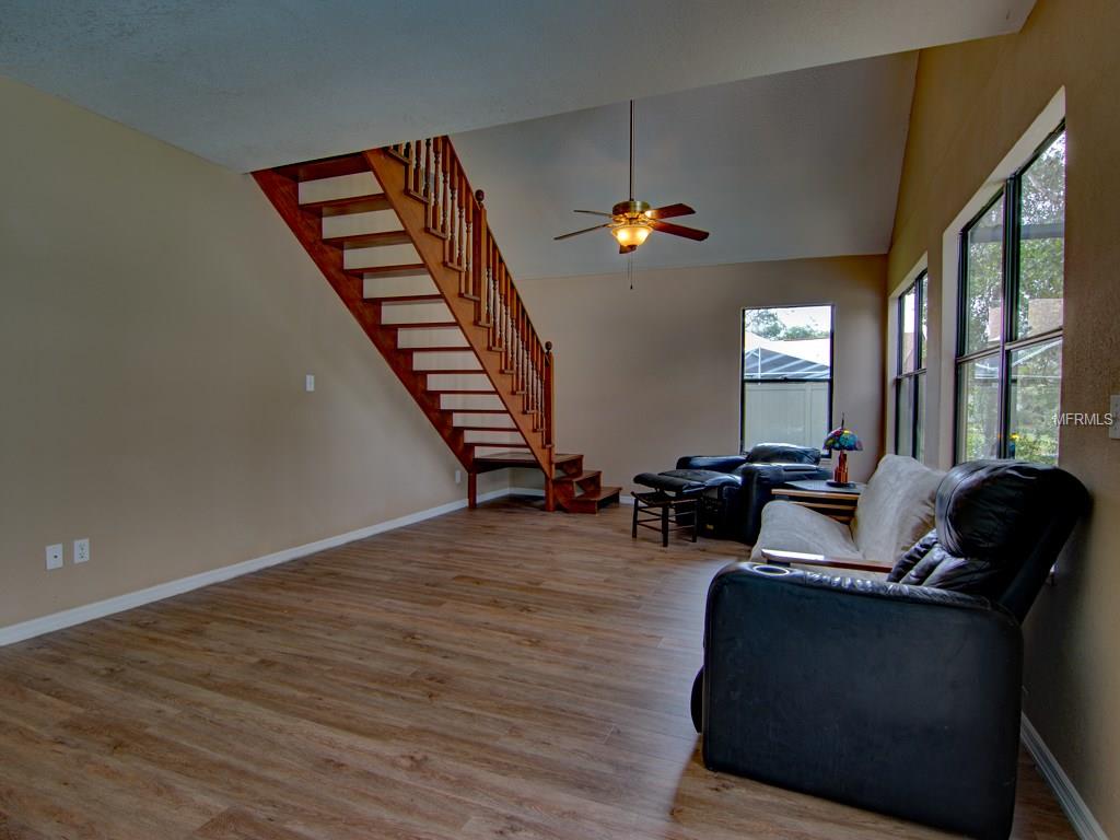 4802 STAHL COURT, ORLANDO, Florida 32817, 5 Bedrooms Bedrooms, 10 Rooms Rooms,3 BathroomsBathrooms,Residential,For sale,STAHL,O5561589