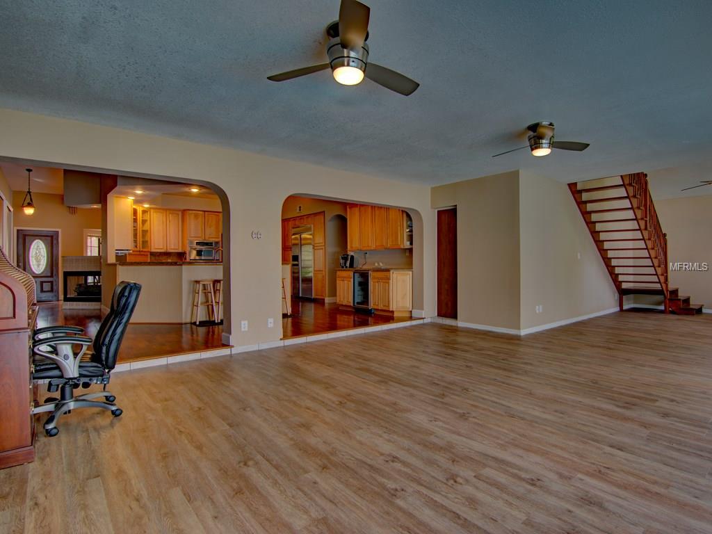 4802 STAHL COURT, ORLANDO, Florida 32817, 5 Bedrooms Bedrooms, 10 Rooms Rooms,3 BathroomsBathrooms,Residential,For sale,STAHL,O5561589